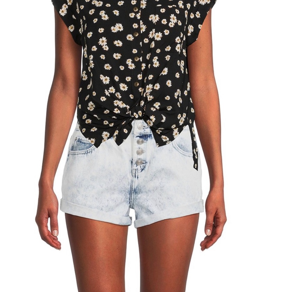 Low Rise Button-Front Shorts - Picture 2 of 2